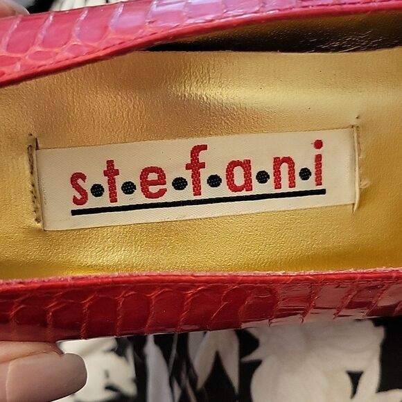 Stefani Red Leather Animal Print Prints Size 7.5 NWOT - Picture 8 of 10